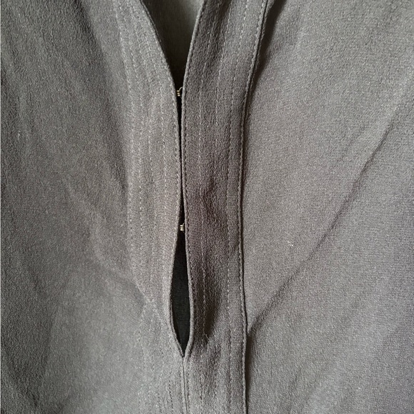 J. Crew  Womens M Black Silk Blouse Top Button Cuff Vintage Deadstock - Picture 9 of 12